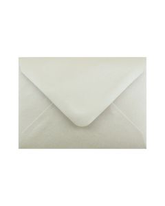 Oyster Pearlescent C7 Envelopes